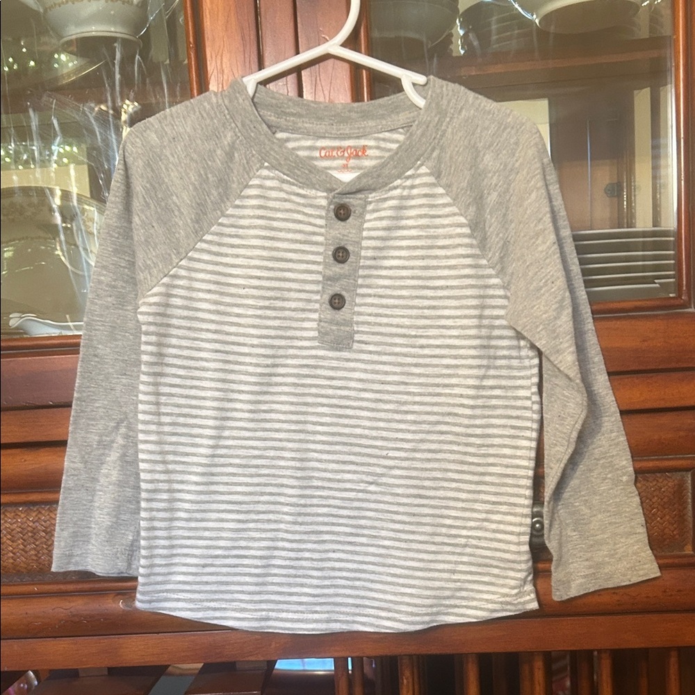 Cat & Jack Gray Striped Long Sleeve Tee